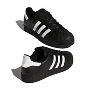 Buy Best Sneakers in Pakistan For Men and women