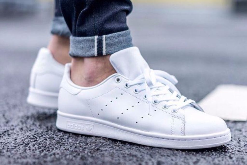 Top 10 Best White Shoes For Men in Pakistan